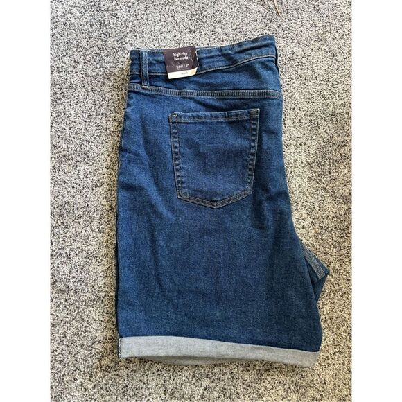 ❤️Ava & Viv Plus High Rise Denim Shorts - Picture 1 of 5